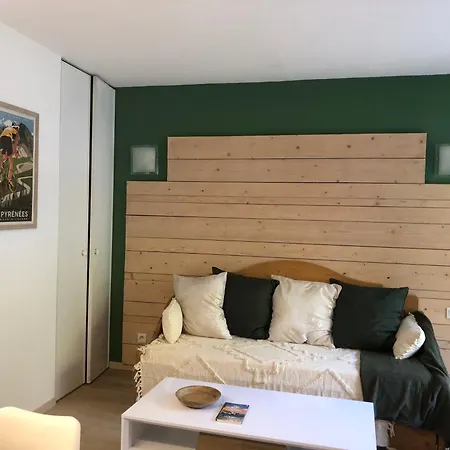 Appart T 3 Bagneres-De-Luchon Vue Montagne - Piscine Mi Juin Exterior photo