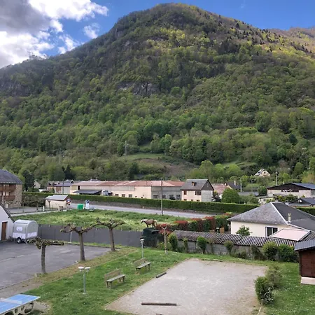 Appart T 3 Bagneres-De-Luchon Vue Montagne - Piscine Mi Juin Exterior photo
