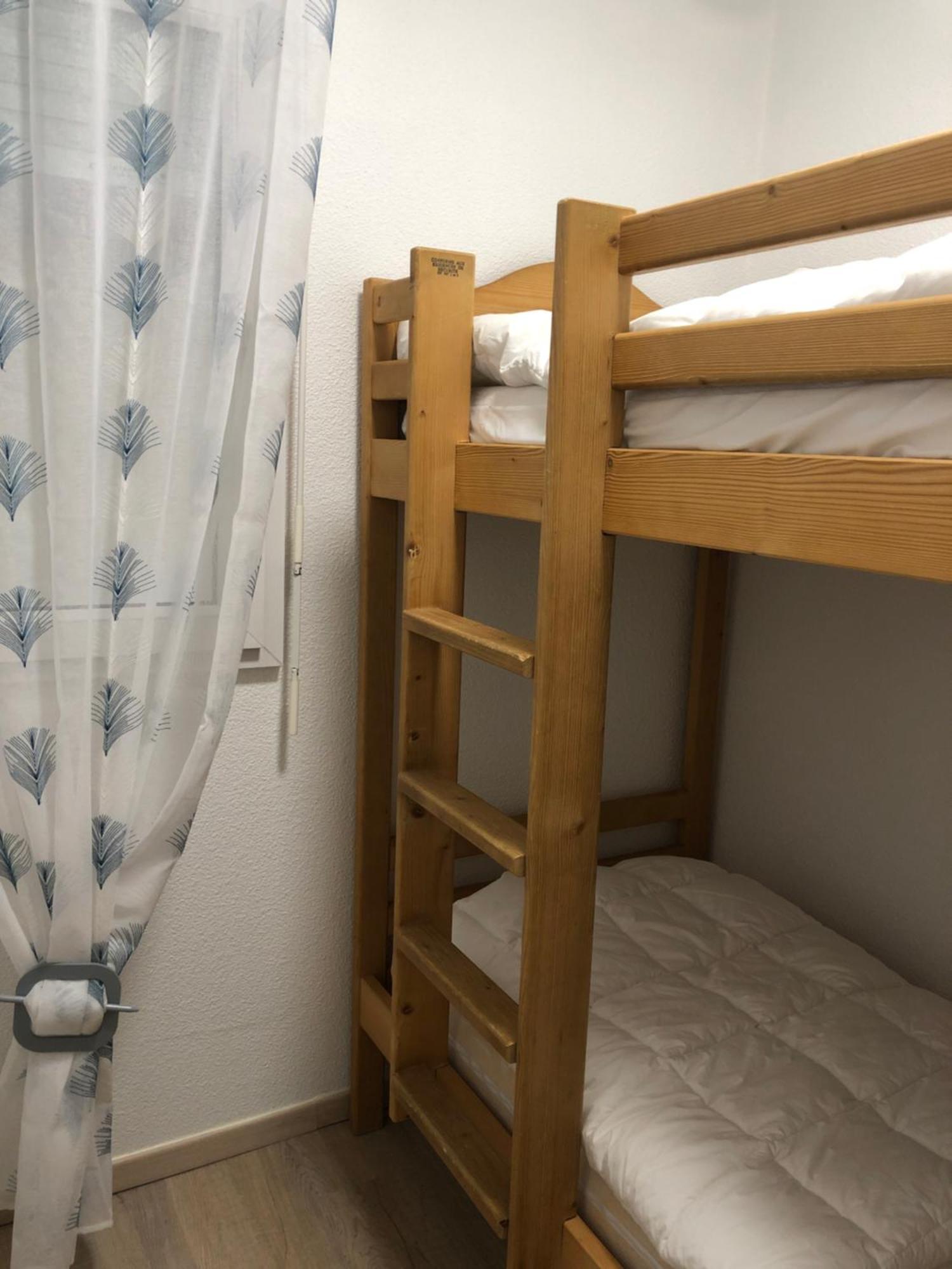 Appartement T 3 Vue Montagne - Piscine Mi Juin Bagnères-de-Luchon